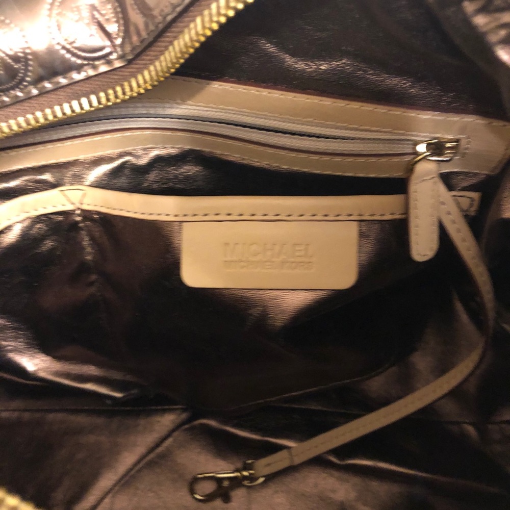 Michael Kors Authentic Metallic Handbag - Picture 4 of 6
